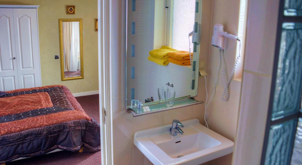 Pension & Spa De Watertoren Зандворт Номер фото